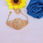 اساور بي خاتم