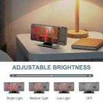 ساعة مكتب ومنبة